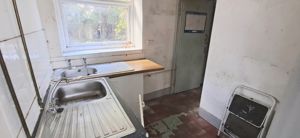 Photo 16- click for photo gallery